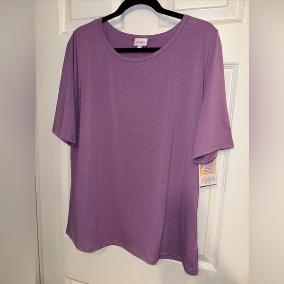 NWT Lularoe Womens Sz 3XL Short Sleeve T Shirt Light Purple Poly Spandex Stretch - Picture 1 of 6